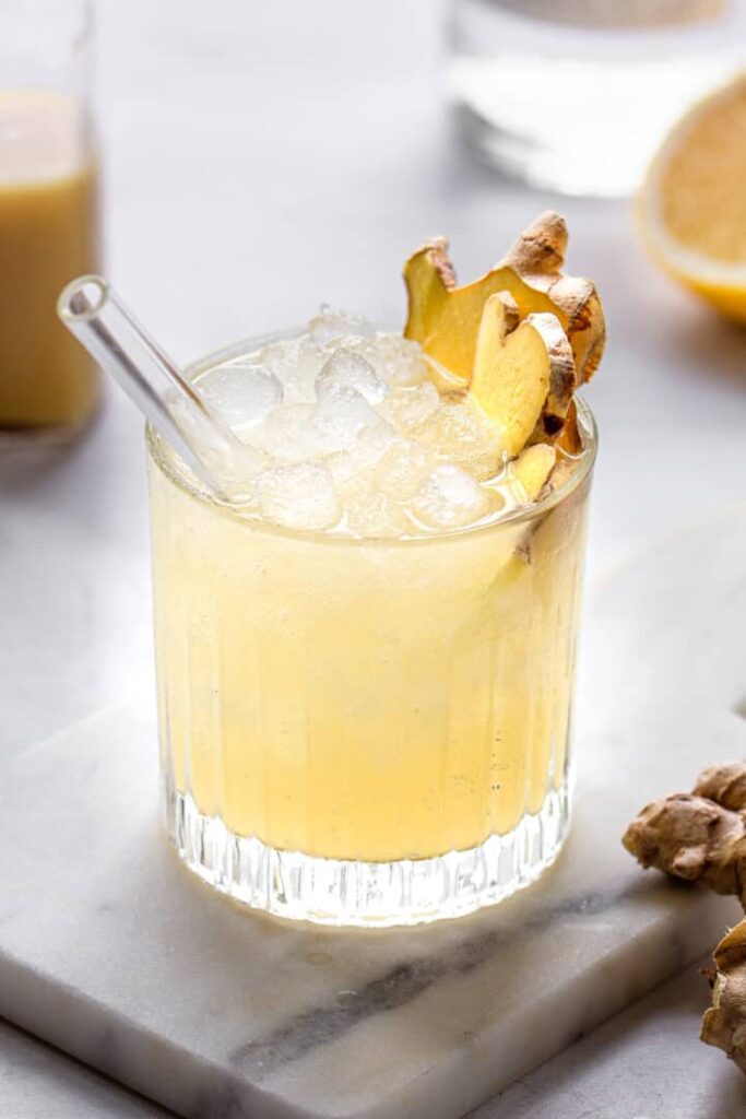 Ginebra con ginger beer